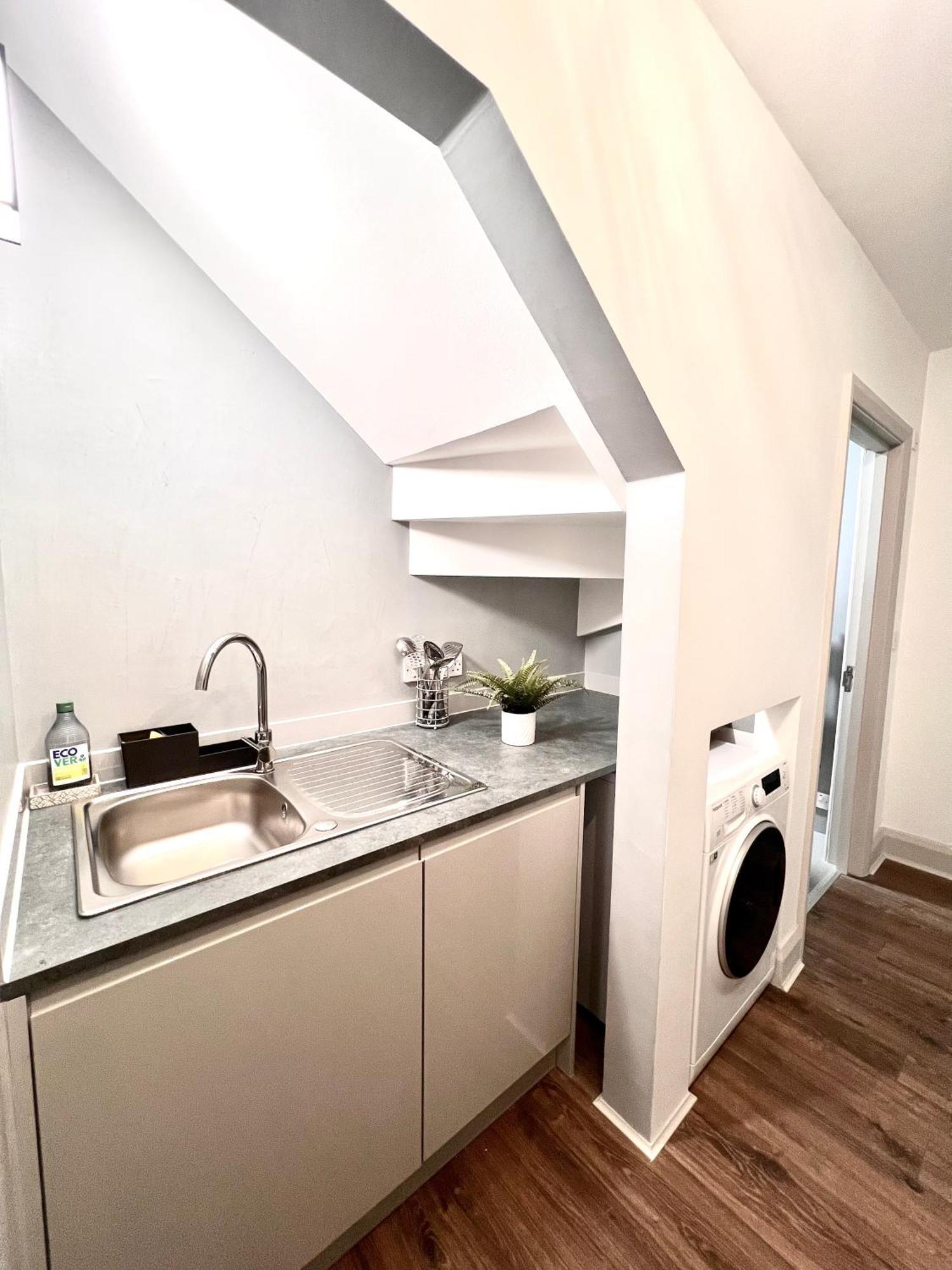 Fully Refurbed 2025 Central London 1 Minute To Old Street Station Extérieur photo